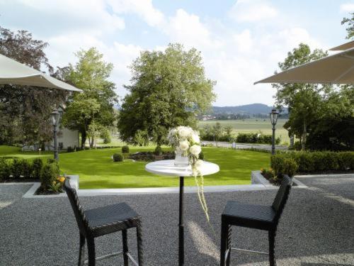 Schloss Neutrauchburg Isny im Allgäu Exteriör bild