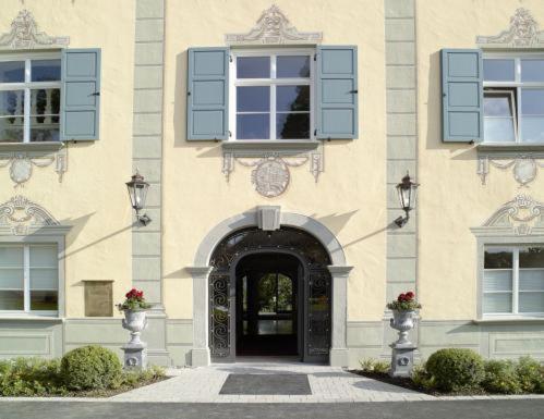 Schloss Neutrauchburg Isny im Allgäu Exteriör bild